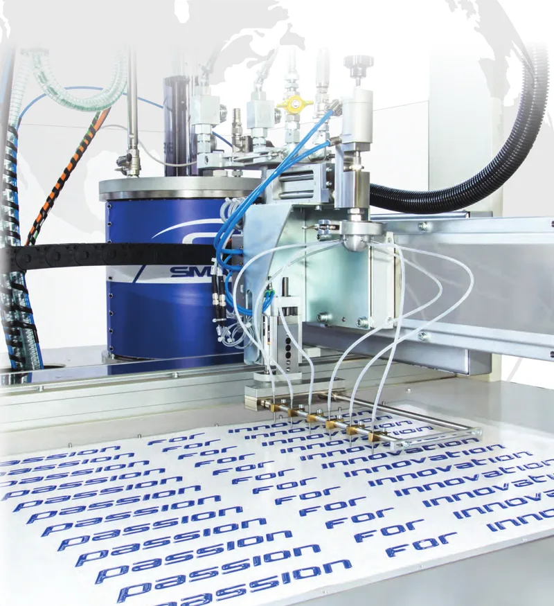 Demak dispensing head doming a sheet of labels
